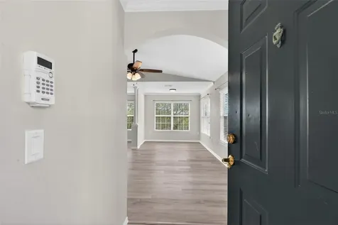7800 Point Meadows Drive Jacksonville FL 32256