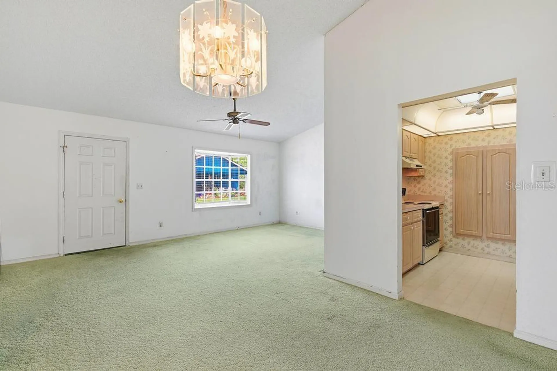 33 Sandra Circle New Smyrna Beach FL 32168