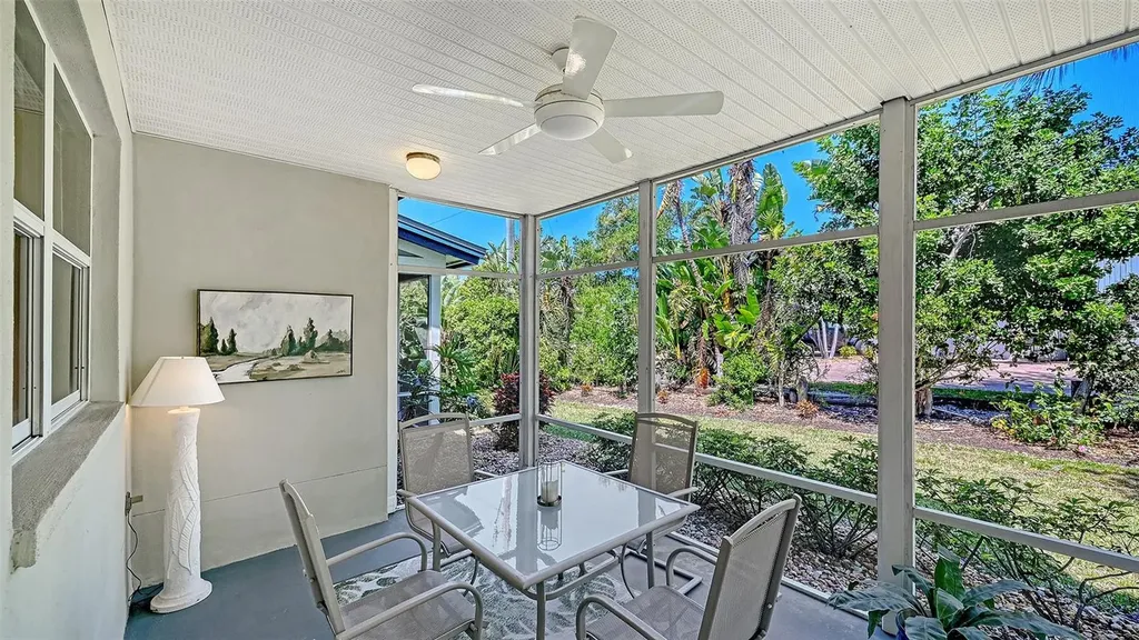 1203 Siesta Bayside Drive Sarasota FL 34242