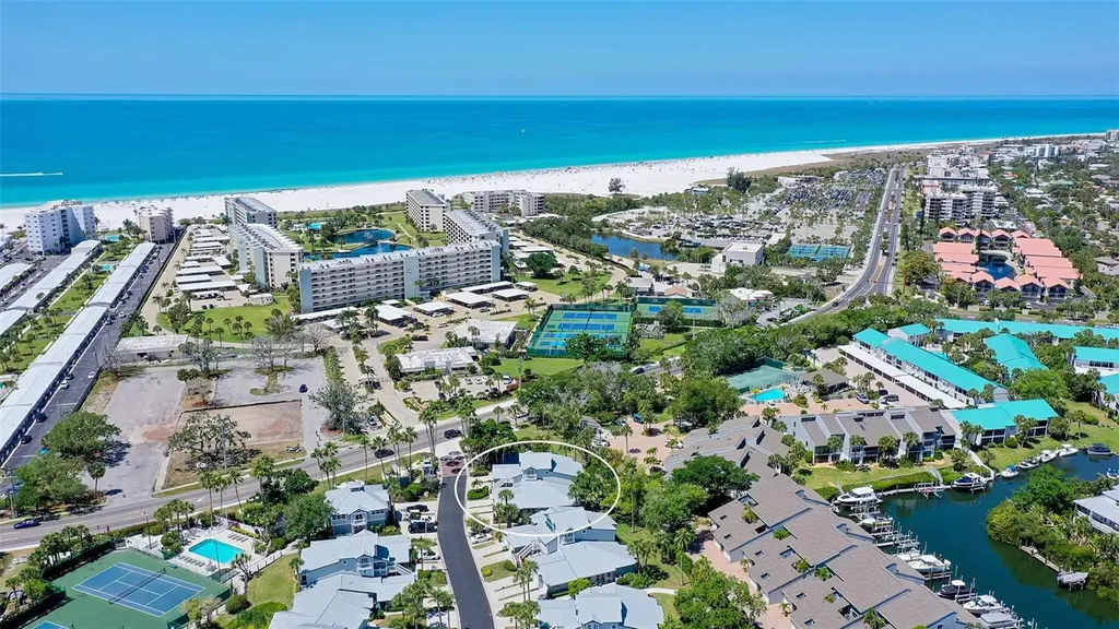 1203 Siesta Bayside Drive Sarasota FL 34242