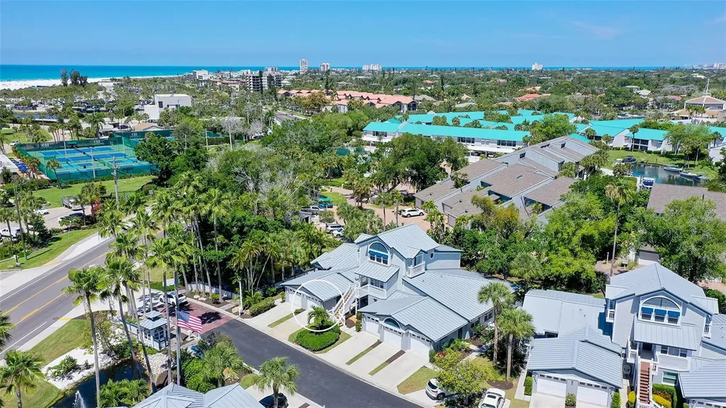 1203 Siesta Bayside Drive Sarasota FL 34242