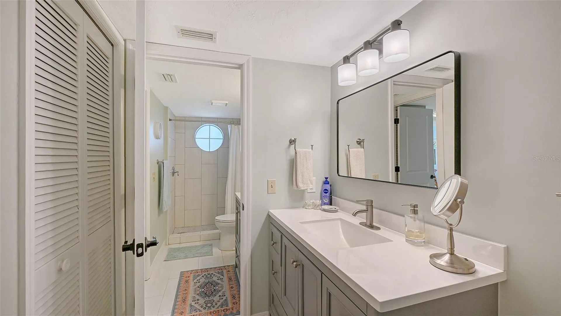 1203 Siesta Bayside Drive Sarasota FL 34242