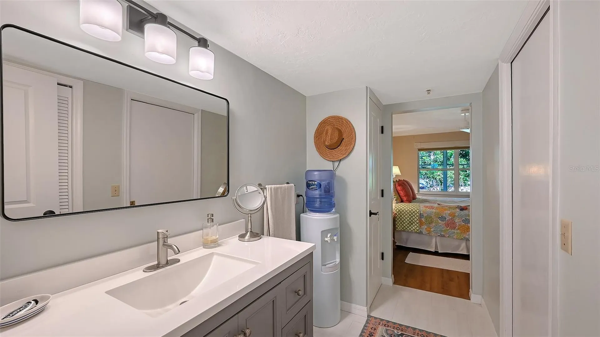 1203 Siesta Bayside Drive Sarasota FL 34242