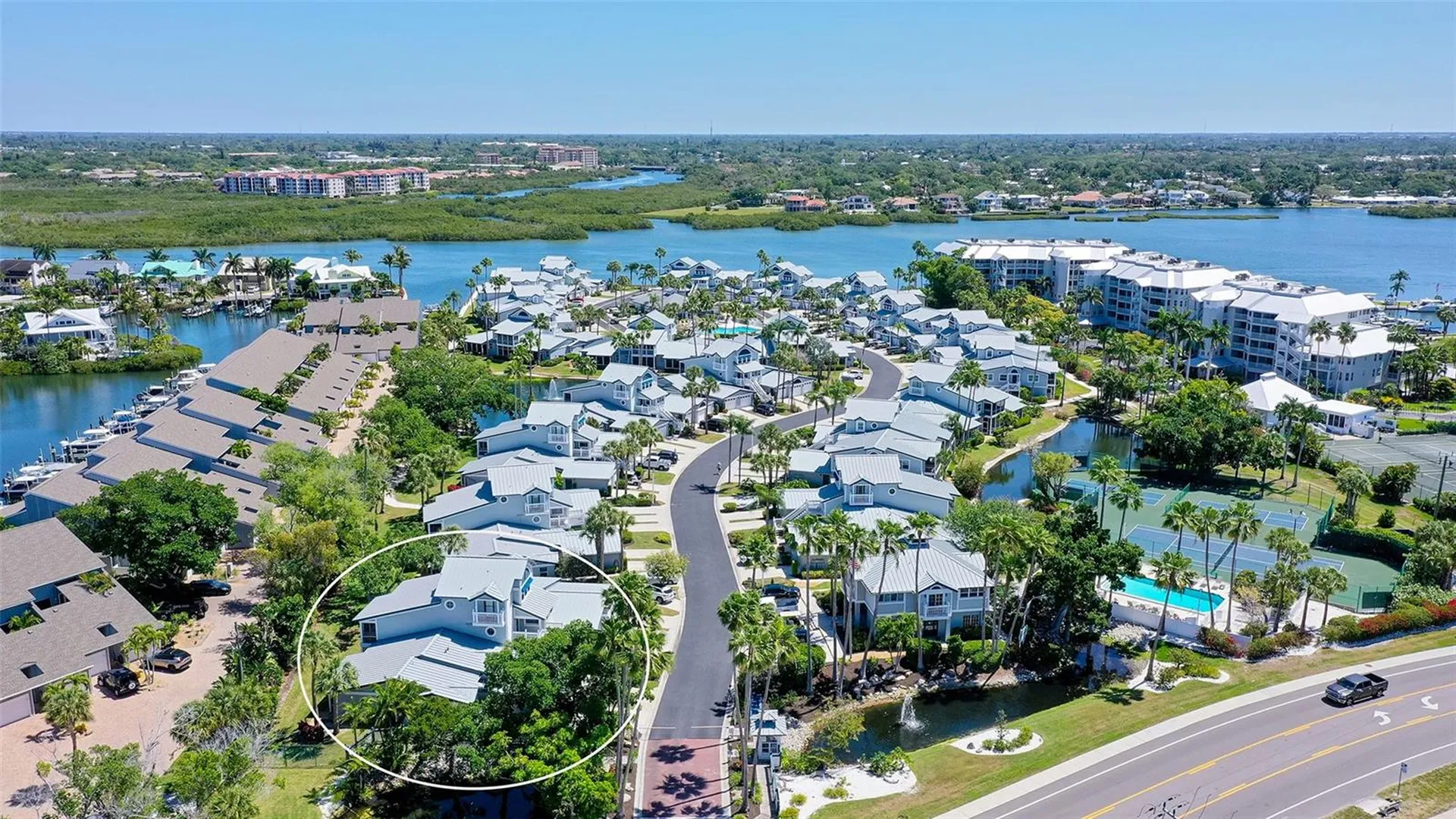1203 Siesta Bayside Drive Sarasota FL 34242