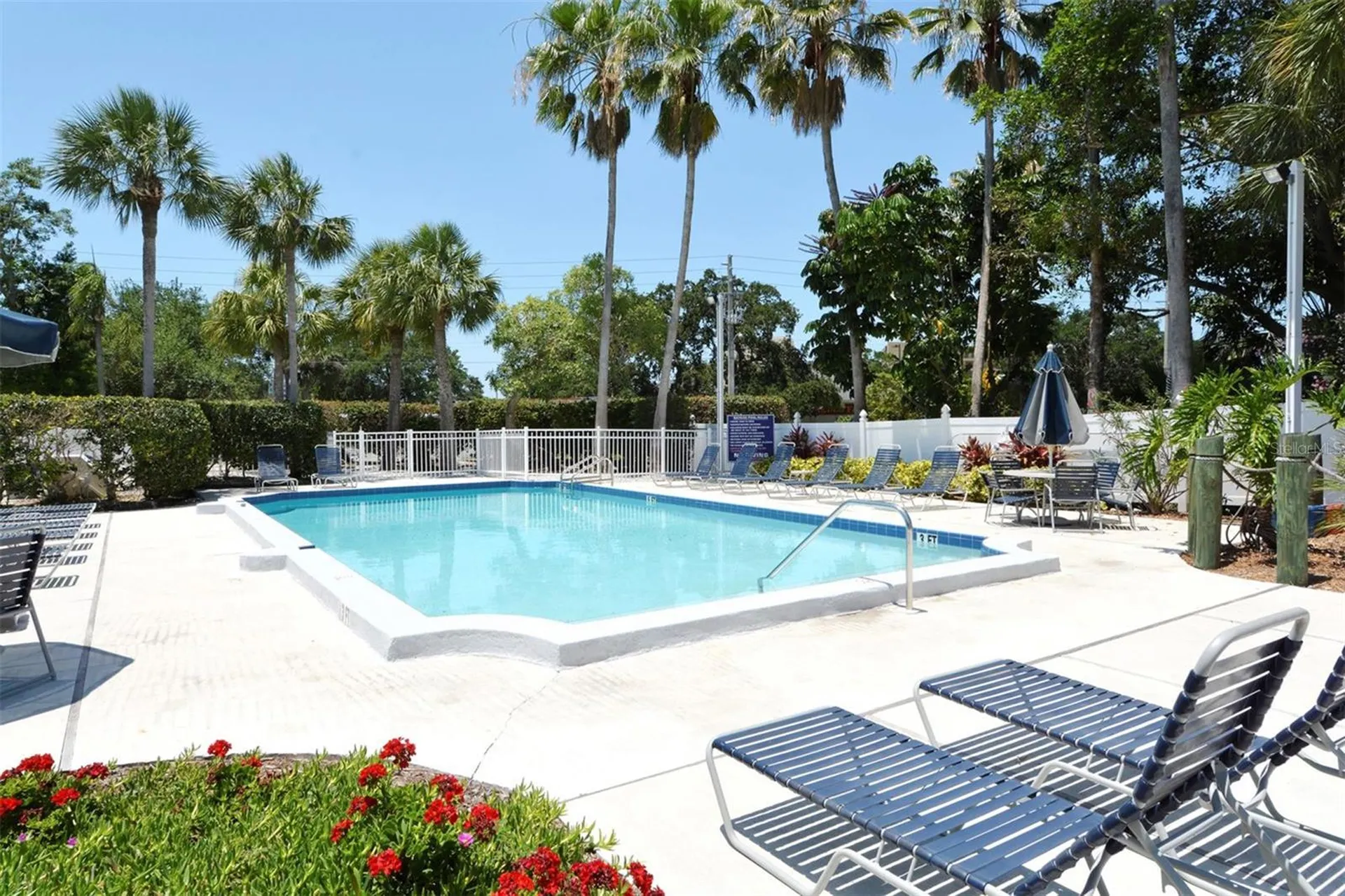 1203 Siesta Bayside Drive Sarasota FL 34242