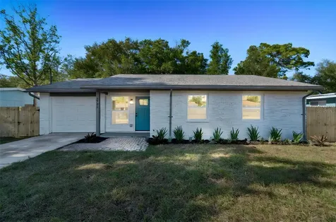 2735 20th Avenue SW Largo FL 33774