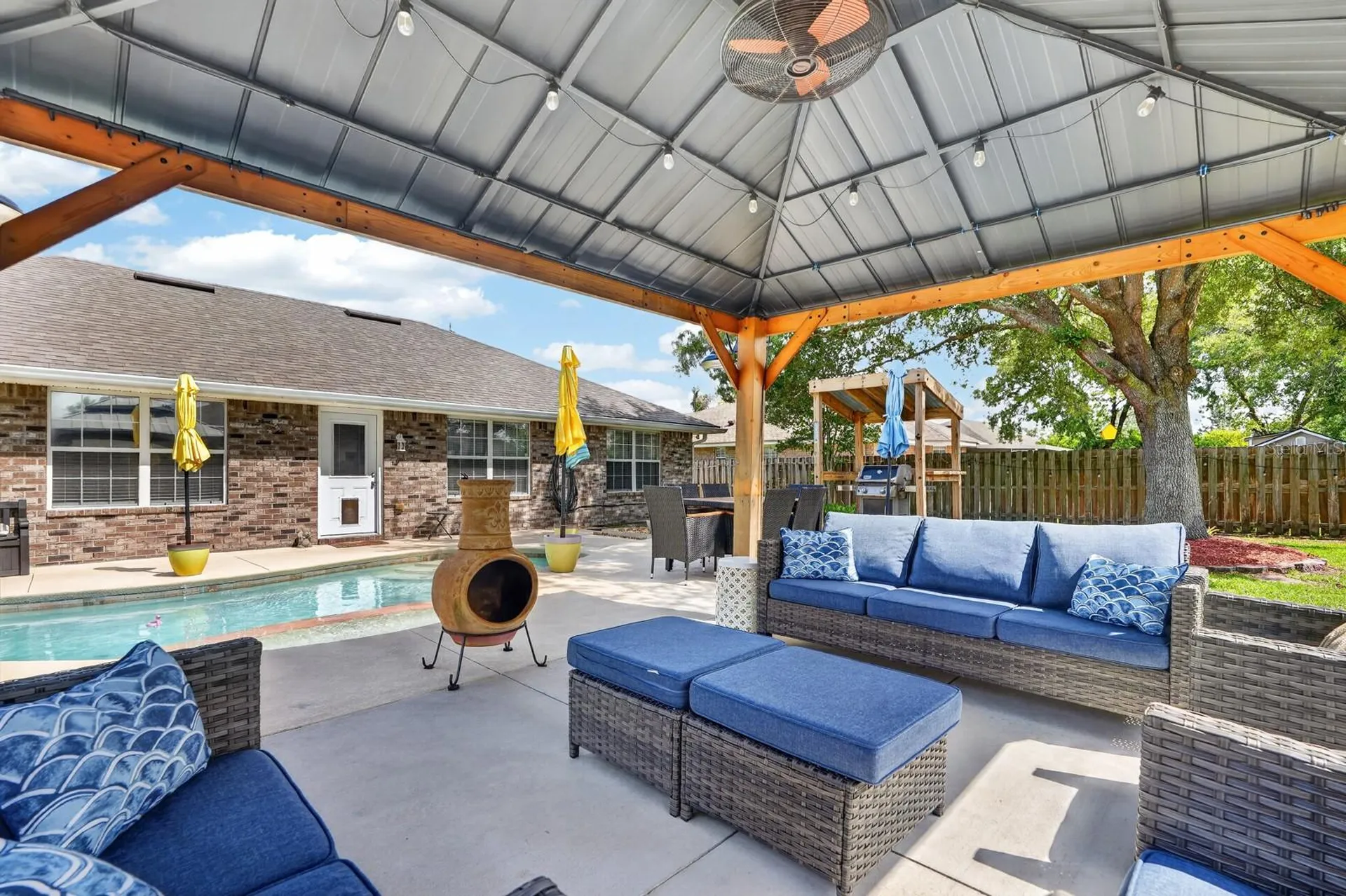 27 Lyndenhurst Lane Palm Coast FL 32137