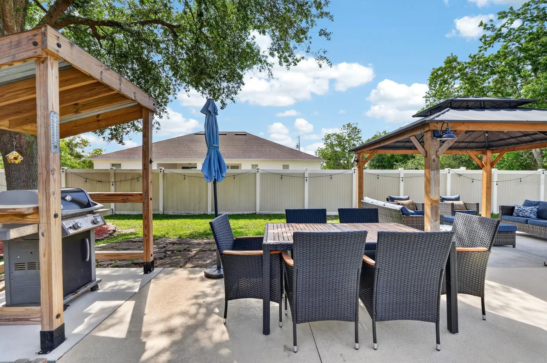 27 Lyndenhurst Lane Palm Coast FL 32137