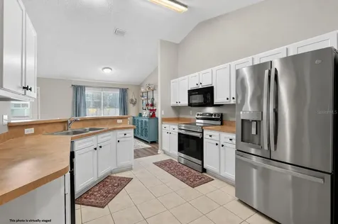 27 Lyndenhurst Lane Palm Coast FL 32137