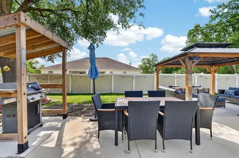 27 Lyndenhurst Lane Palm Coast FL 32137