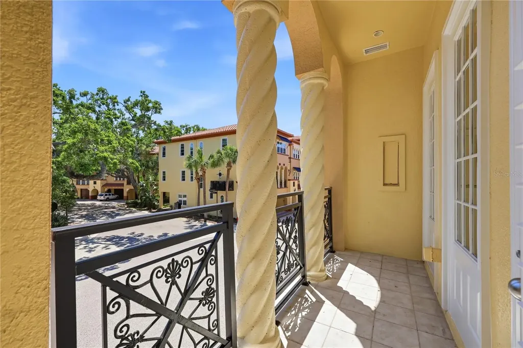 264 Seagate Court Dunedin FL 34698