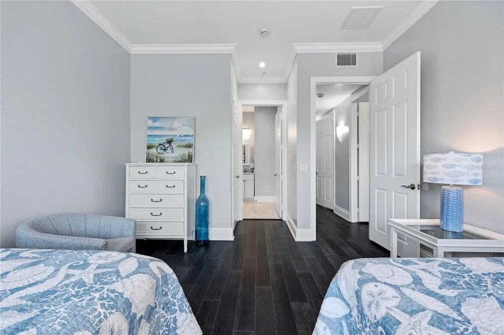 264 Seagate Court Dunedin FL 34698