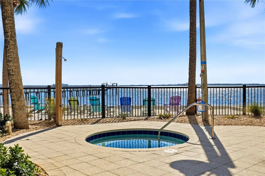 264 Seagate Court Dunedin FL 34698