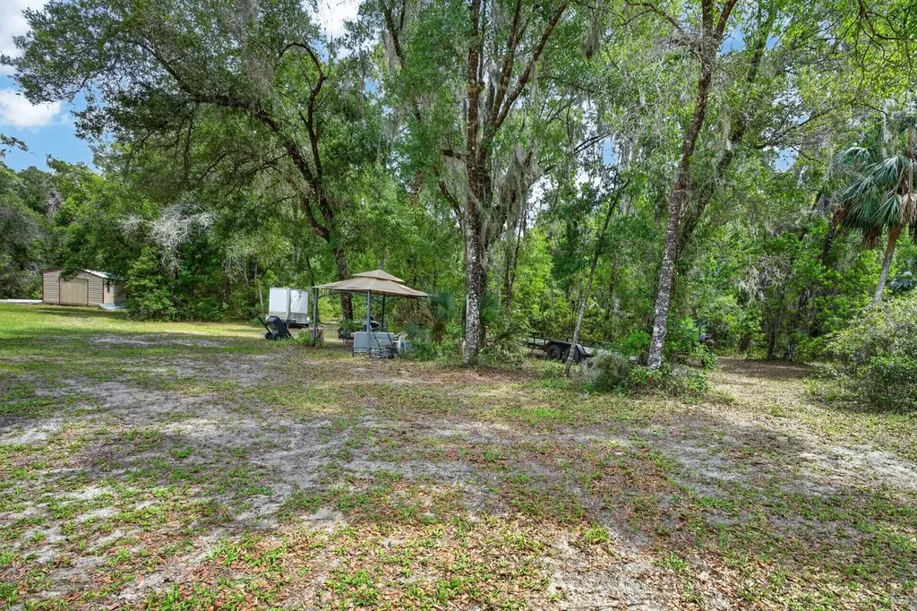 1806 Glenwood Oaks Lane Deland FL 32720