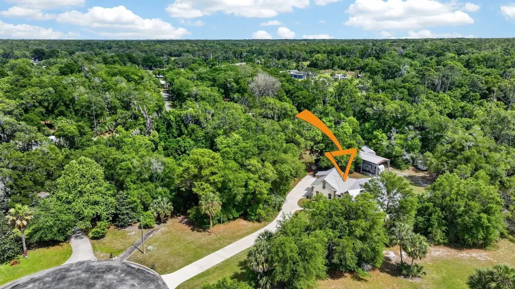 1806 Glenwood Oaks Lane Deland FL 32720