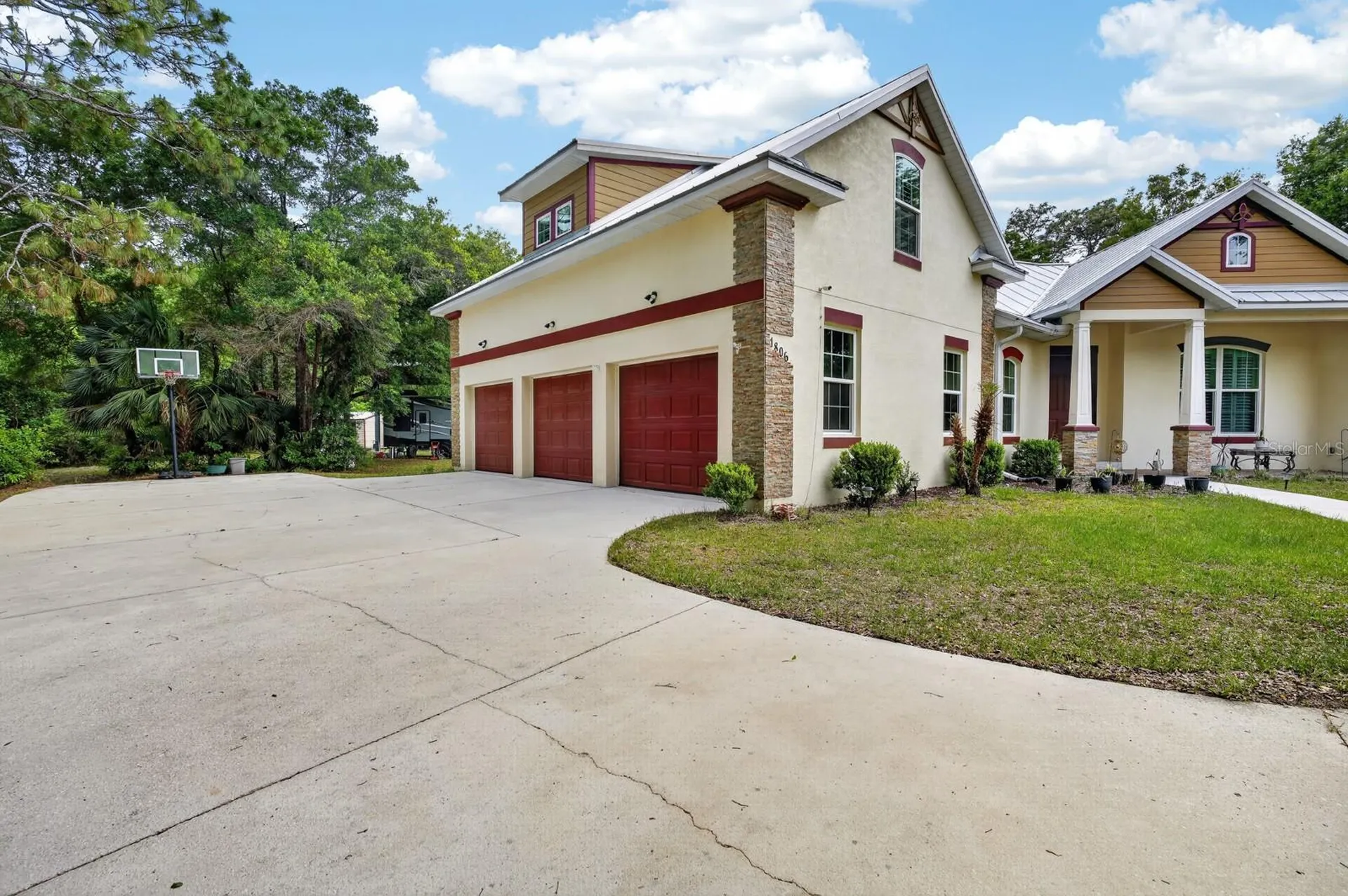 1806 Glenwood Oaks Lane Deland FL 32720