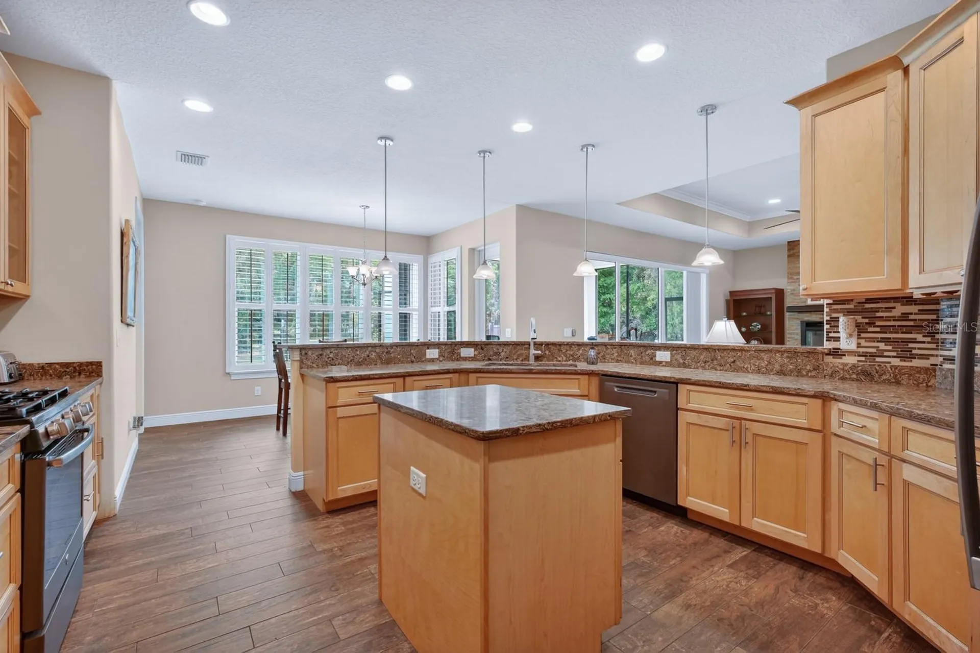 1806 Glenwood Oaks Lane Deland FL 32720