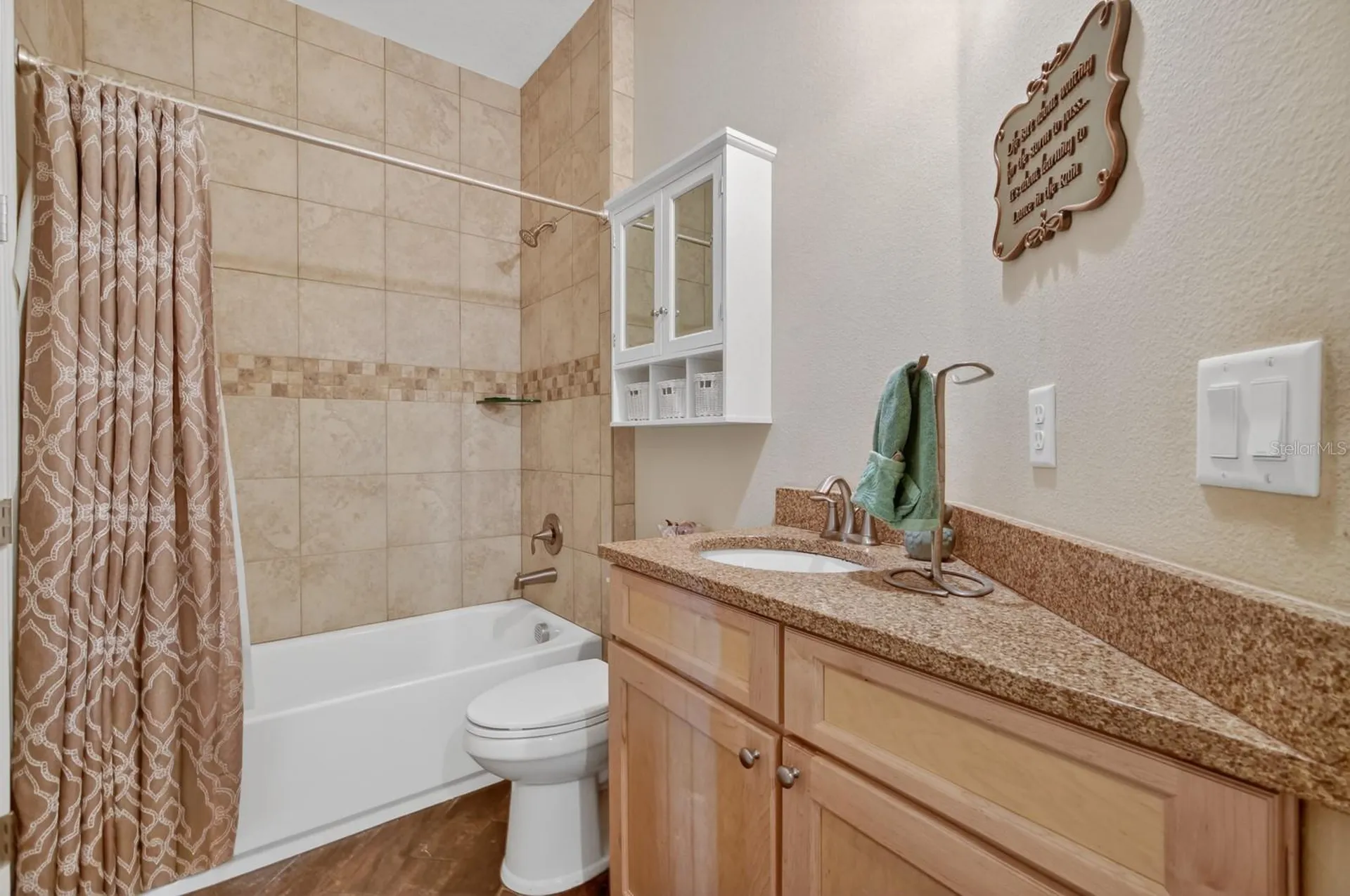 1806 Glenwood Oaks Lane Deland FL 32720