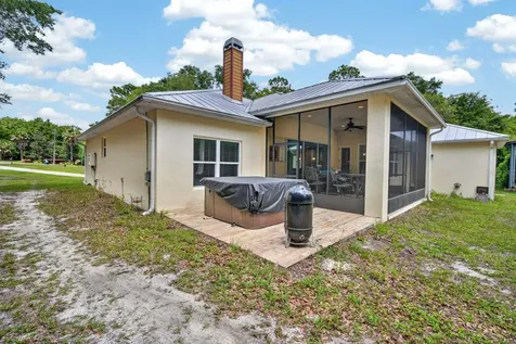 1806 Glenwood Oaks Lane Deland FL 32720