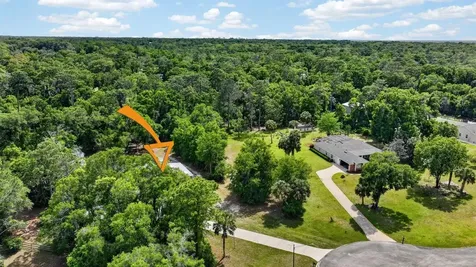1806 Glenwood Oaks Lane Deland FL 32720