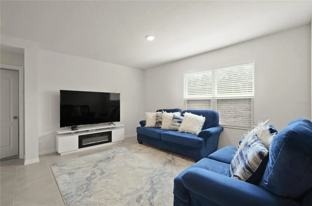 3235 Blue Crab Drive Tavares FL 32778