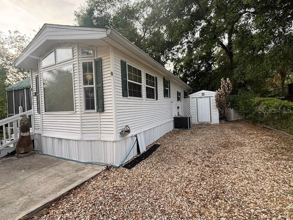 25155 NE 142nd Lane Fort Mc Coy FL 32134