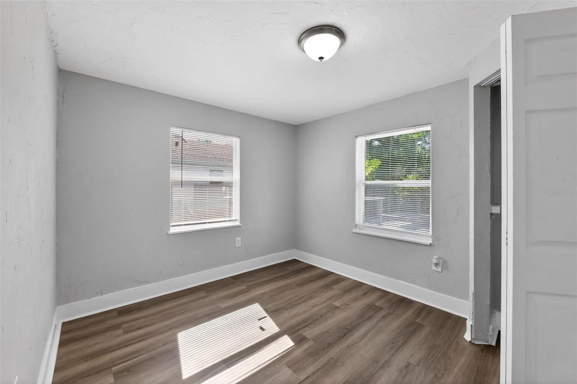 1150 52nd Street Sarasota FL 34234