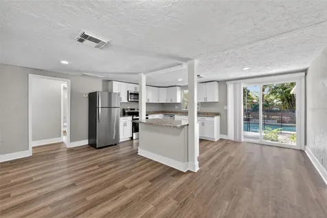 1150 52nd Street Sarasota FL 34234