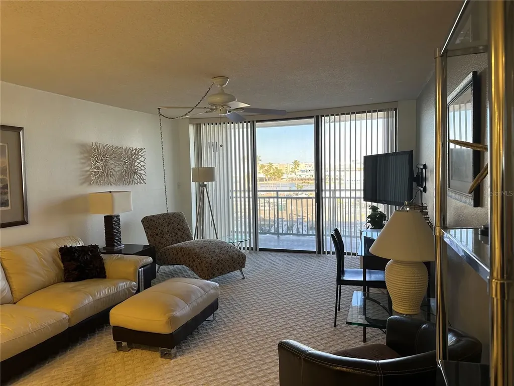 1 Key Capri Treasure Island FL 33706