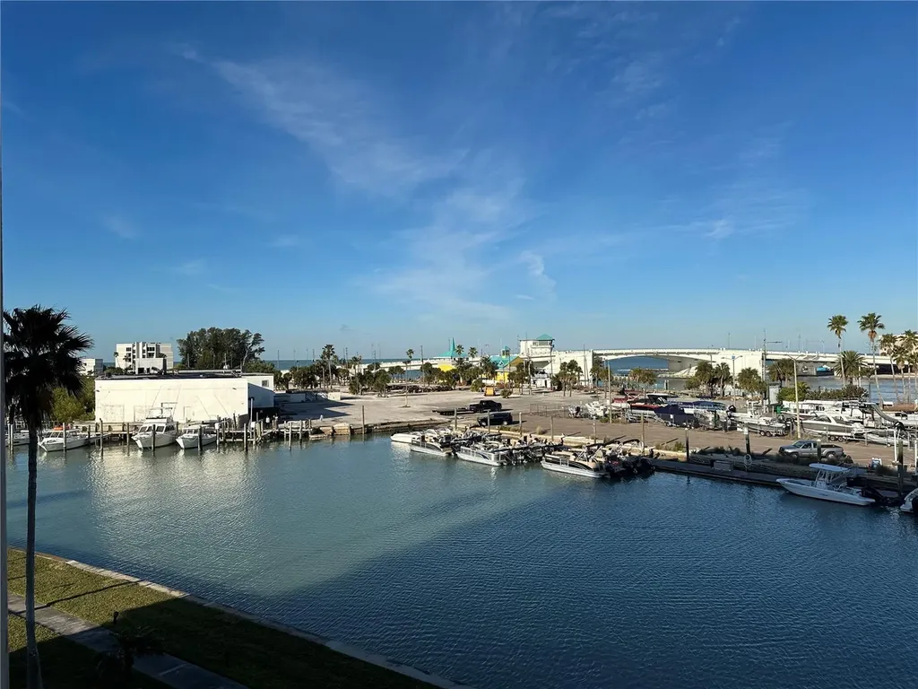 1 Key Capri Treasure Island FL 33706