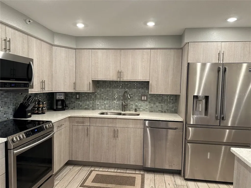 1 Key Capri Treasure Island FL 33706