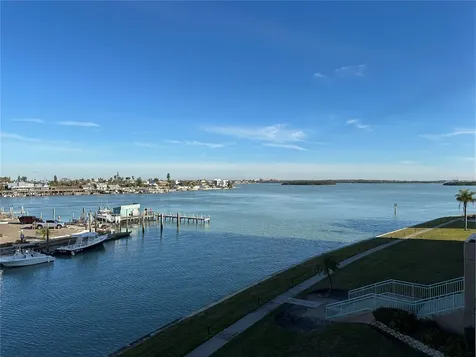 1 Key Capri Treasure Island FL 33706