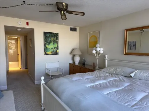 1 Key Capri Treasure Island FL 33706