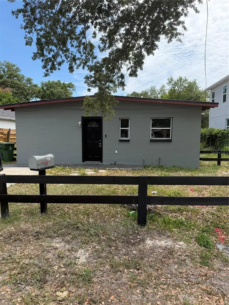 2615 E 23rd Avenue Tampa FL 33605