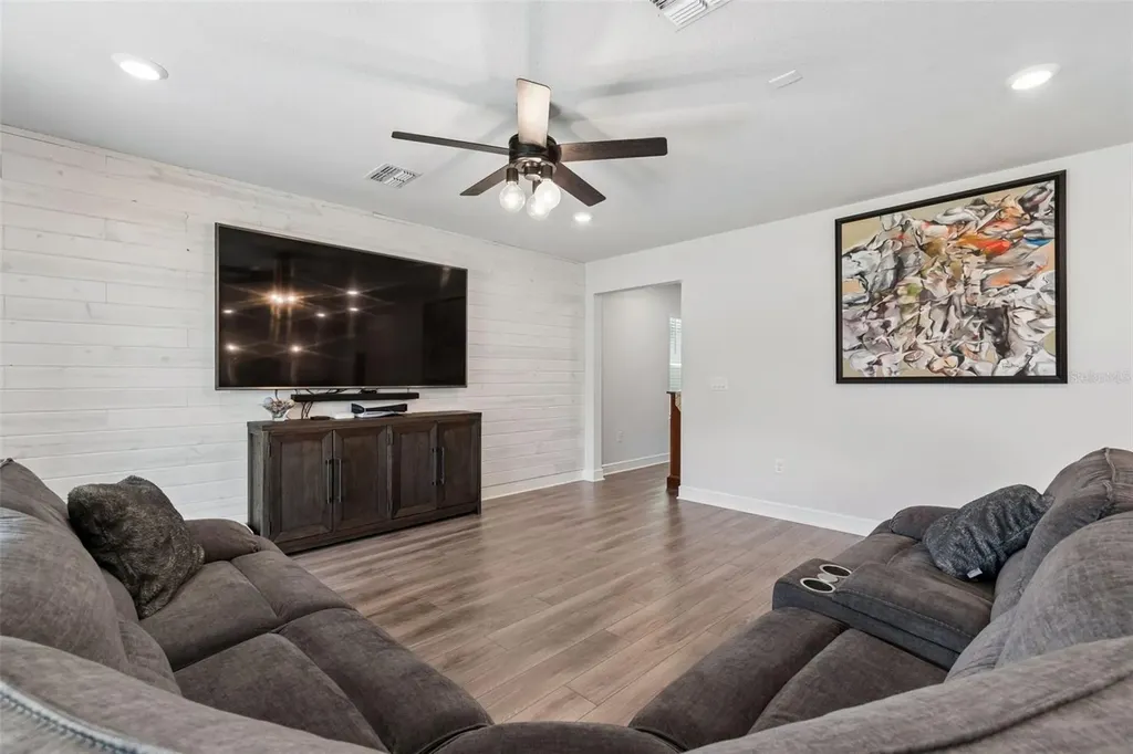 6608 Ryestone Way Wesley Chapel FL 33545