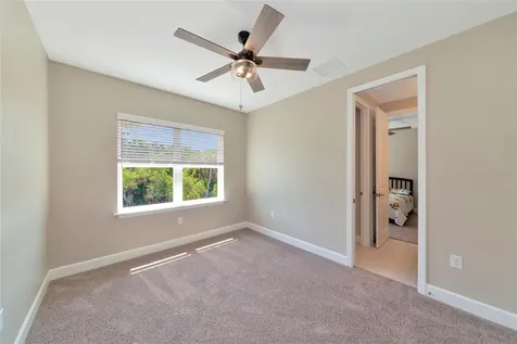 10187 Milky Way Circle Sarasota FL 34241