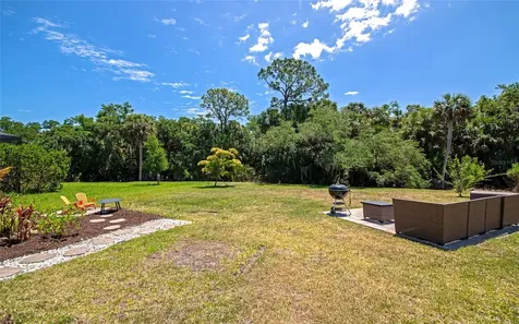 10187 Milky Way Circle Sarasota FL 34241