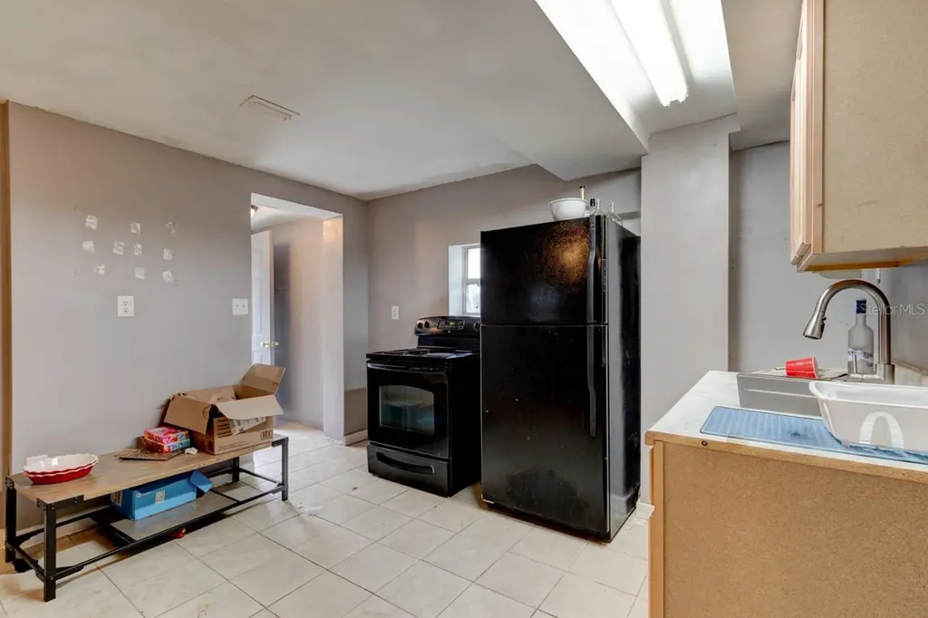 633 Byron Avenue Daytona Beach FL 32114