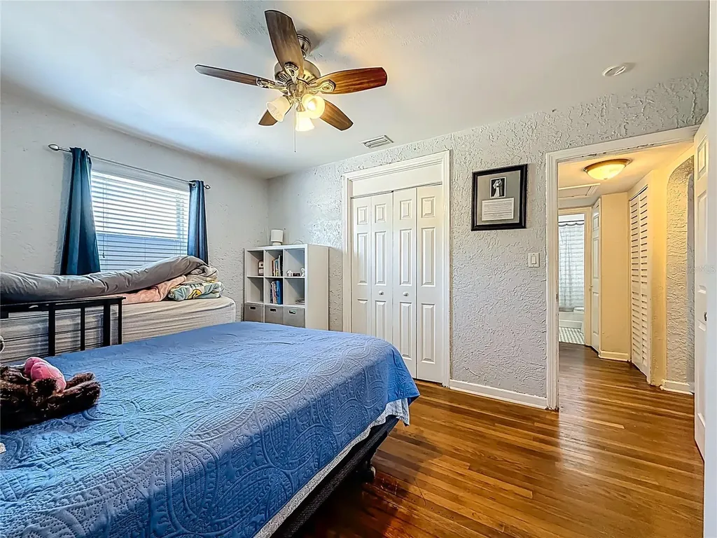 550 40th Street S St Petersburg FL 33711