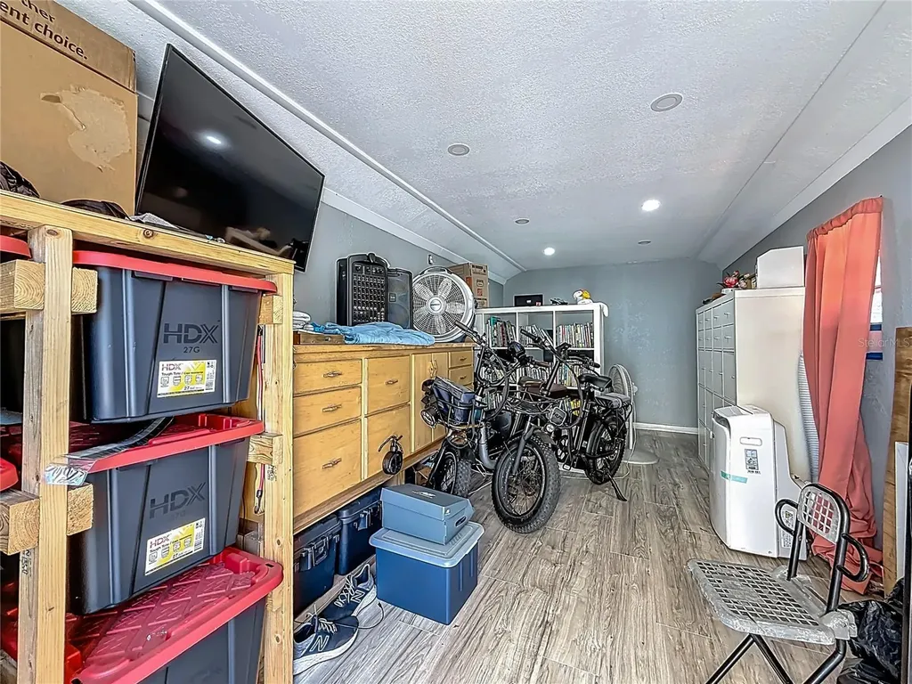 550 40th Street S St Petersburg FL 33711