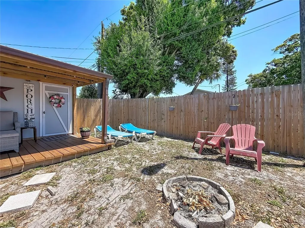 550 40th Street S St Petersburg FL 33711