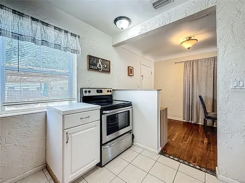 550 40th Street S St Petersburg FL 33711