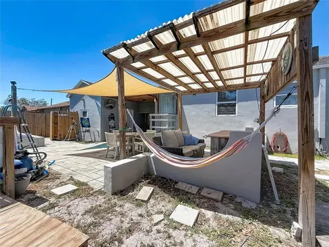 550 40th Street S St Petersburg FL 33711