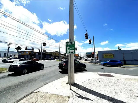 Z40 Laurel Avenue Bayamon PR 00959
