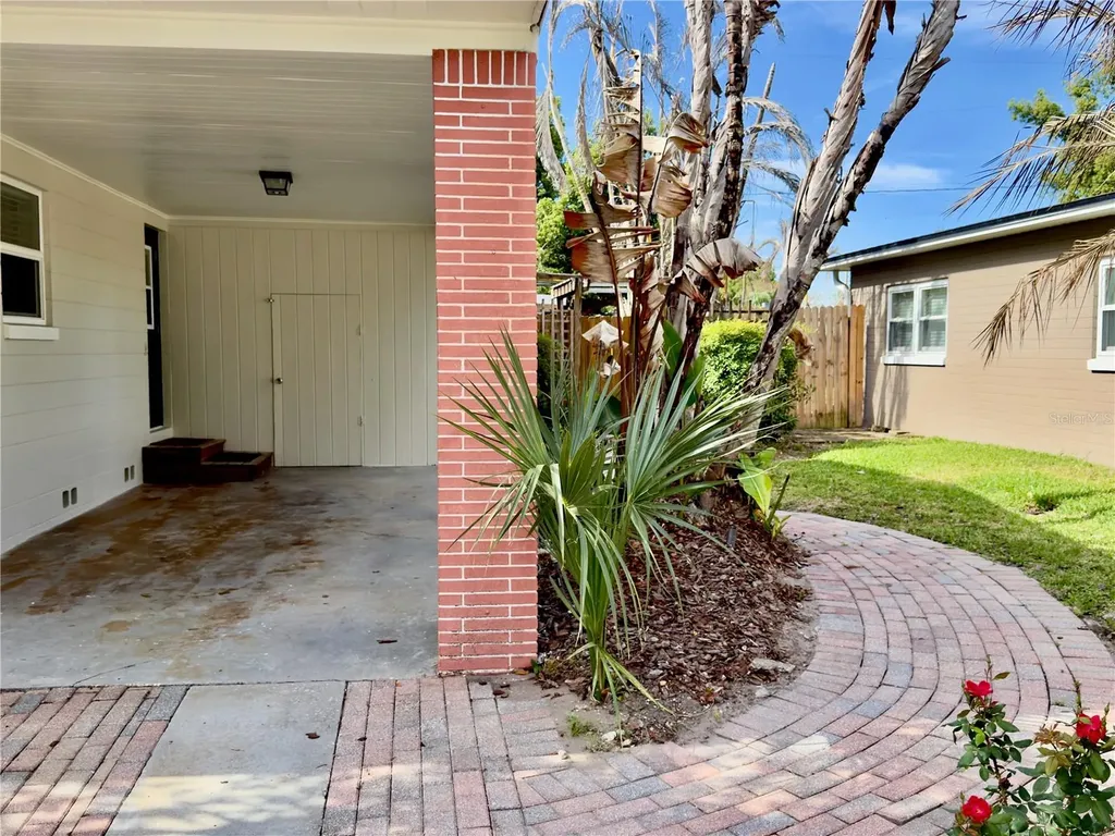 2810 Nancy Street Orlando FL 32806