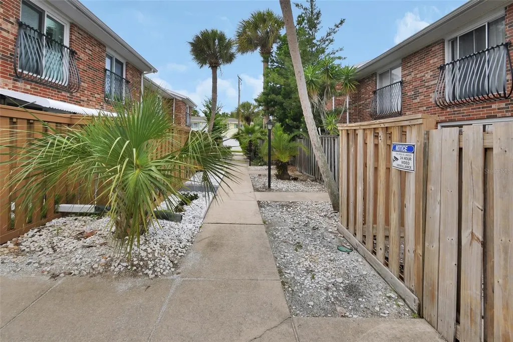 2200 S Palmetto Avenue Daytona Beach FL 32119