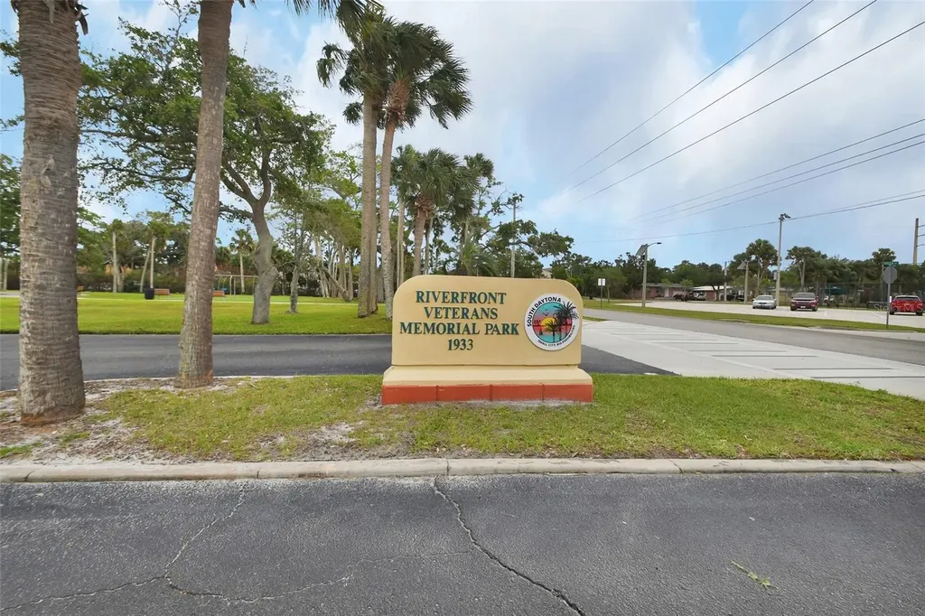 2200 S Palmetto Avenue Daytona Beach FL 32119