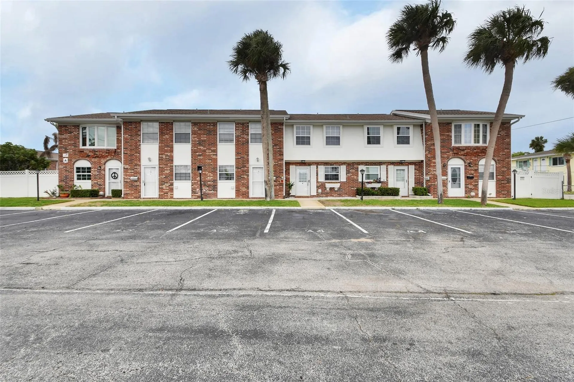 2200 S Palmetto Avenue Daytona Beach FL 32119