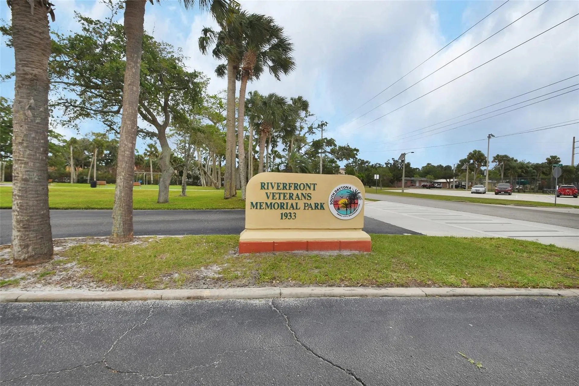 2200 S Palmetto Avenue Daytona Beach FL 32119