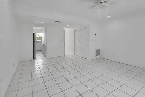 2200 S Palmetto Avenue Daytona Beach FL 32119